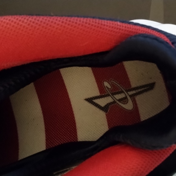 Nike Foamposite Olympic - Picture 7 of 12